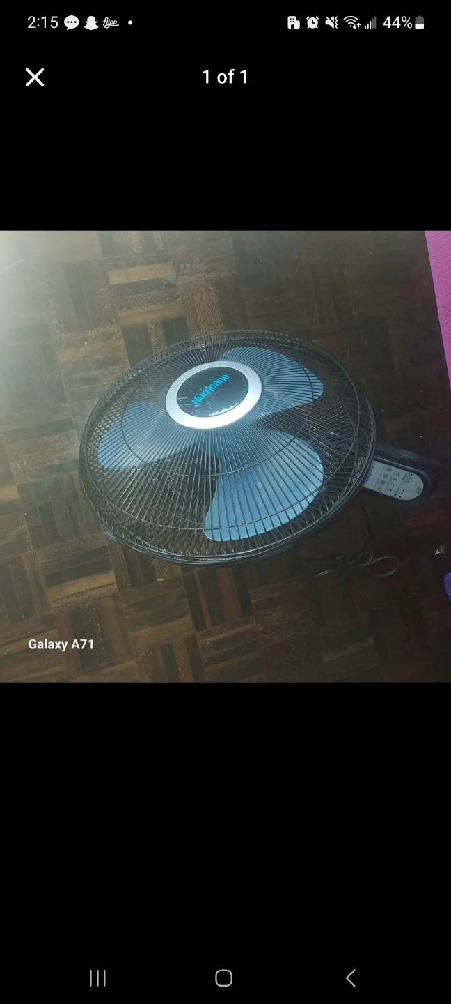 Hurricane Table Fan with Remote
