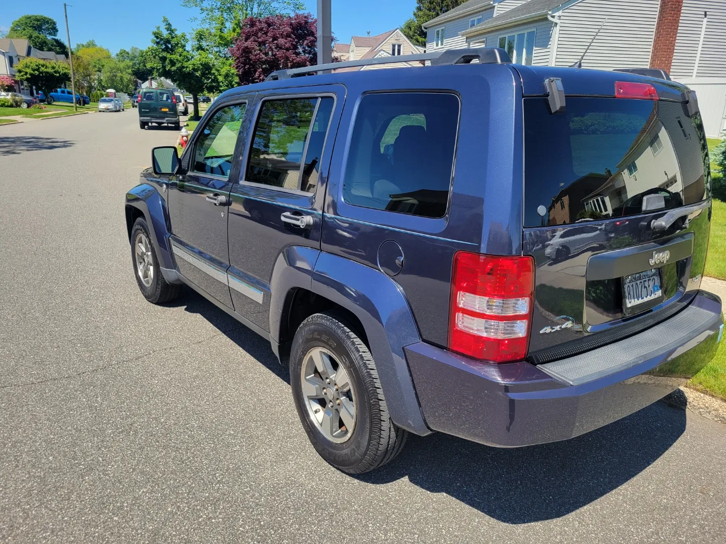 Jeep Liberty SUV 4x4 image indicator(10)