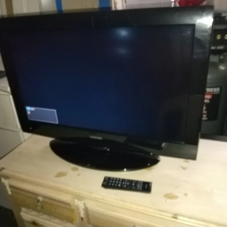 Tv 32 inch with remout control image indicator(3)