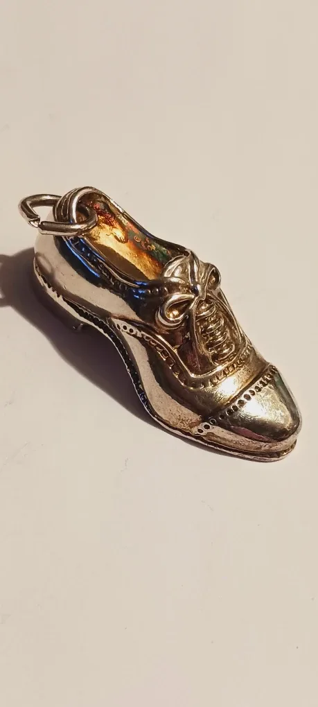 Beautiful Vintage Silver Shoe Charm image indicator(2)