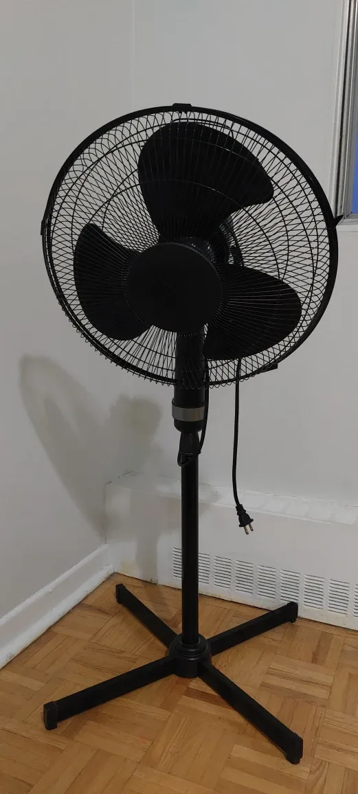 Black Standing Fan image indicator(2)