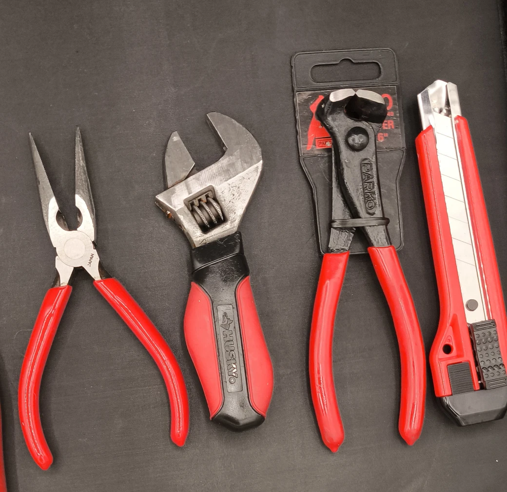 Mixed Lot of Hand Tools - photo 3