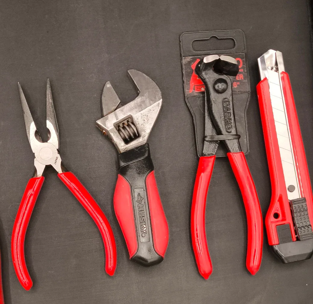 Mixed Lot of Hand Tools image indicator(3)