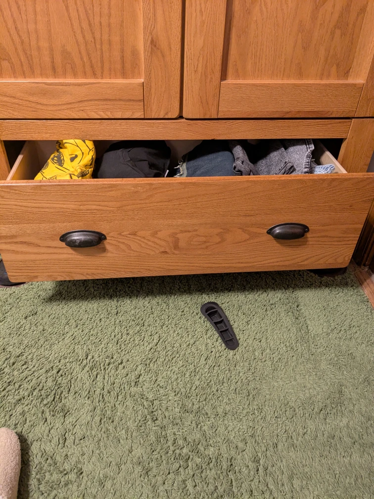 Versatile Solid Oak Storage Armoire / Cabinet - photo 4