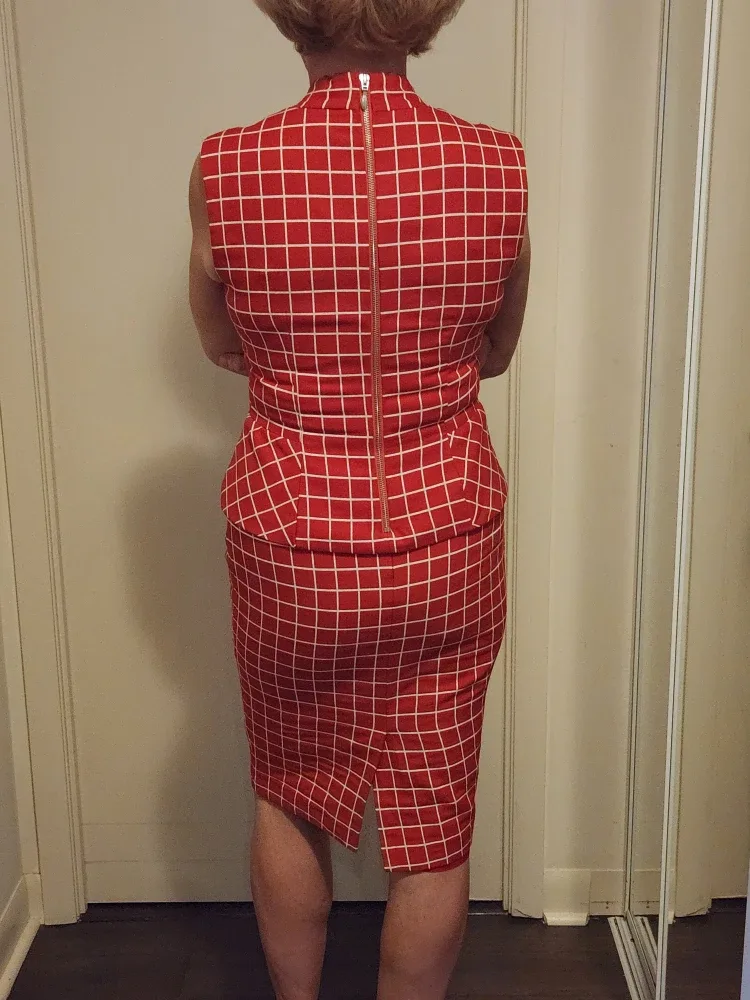 SANDRA Angelozzi Red & White Grid Pattern Skirt Suit image indicator(2)