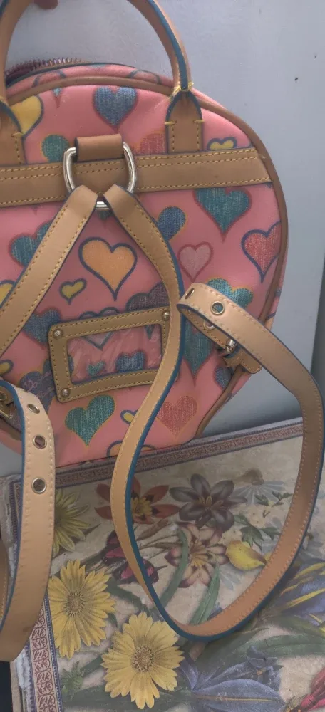 Dooney & Bourke Heart Print Bag pack image indicator(8)