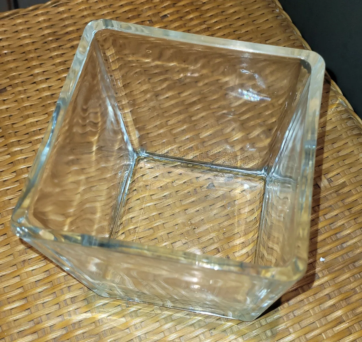Square Glass Vase - 6 inch🥕 freecylle