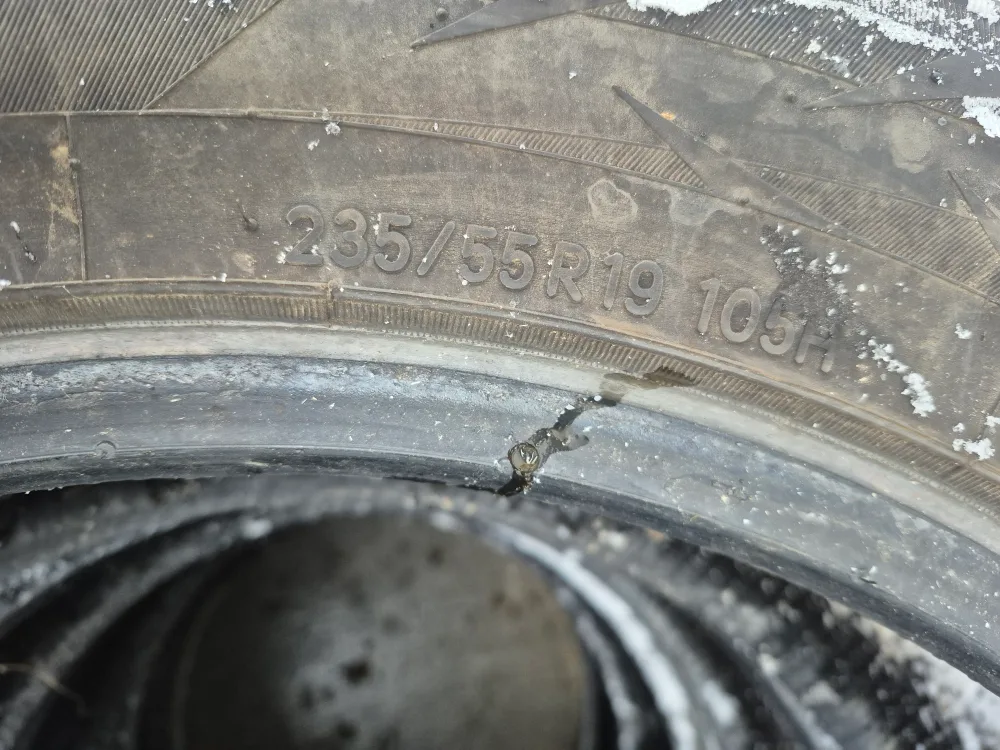 235/55r19 Set of 4 Winter Tires for sale image indicator(7)