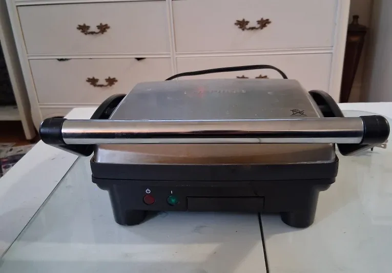 Chefman Panini Grill image indicator(5)