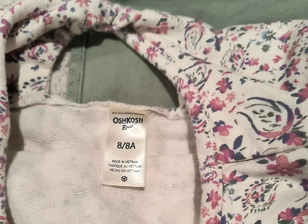 Girls' Floral Top & Green Skort Set image indicator(8)