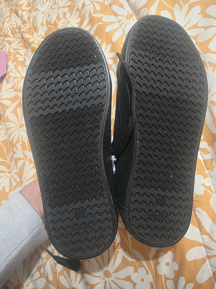 New Art Class  Black Sneakers - Size 13 image indicator(5)