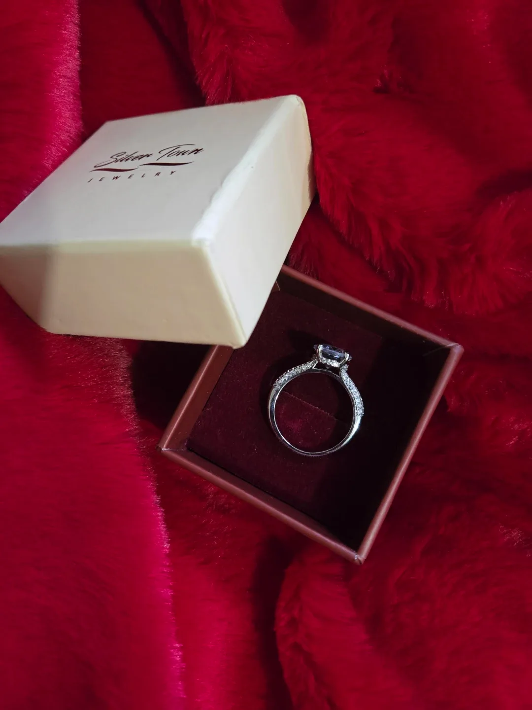 Silver Town Jewelry Ring . #Cleanout image indicator(3)