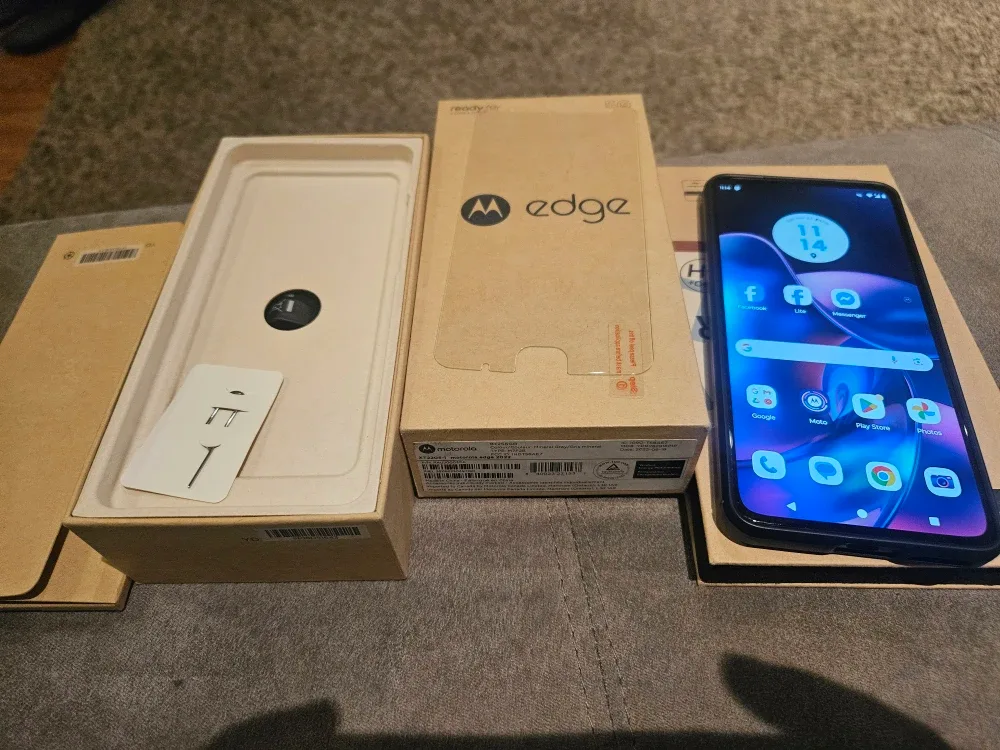 Motorola Edge 256GB 5G - Box , New Case & Screen Protector image indicator(5)