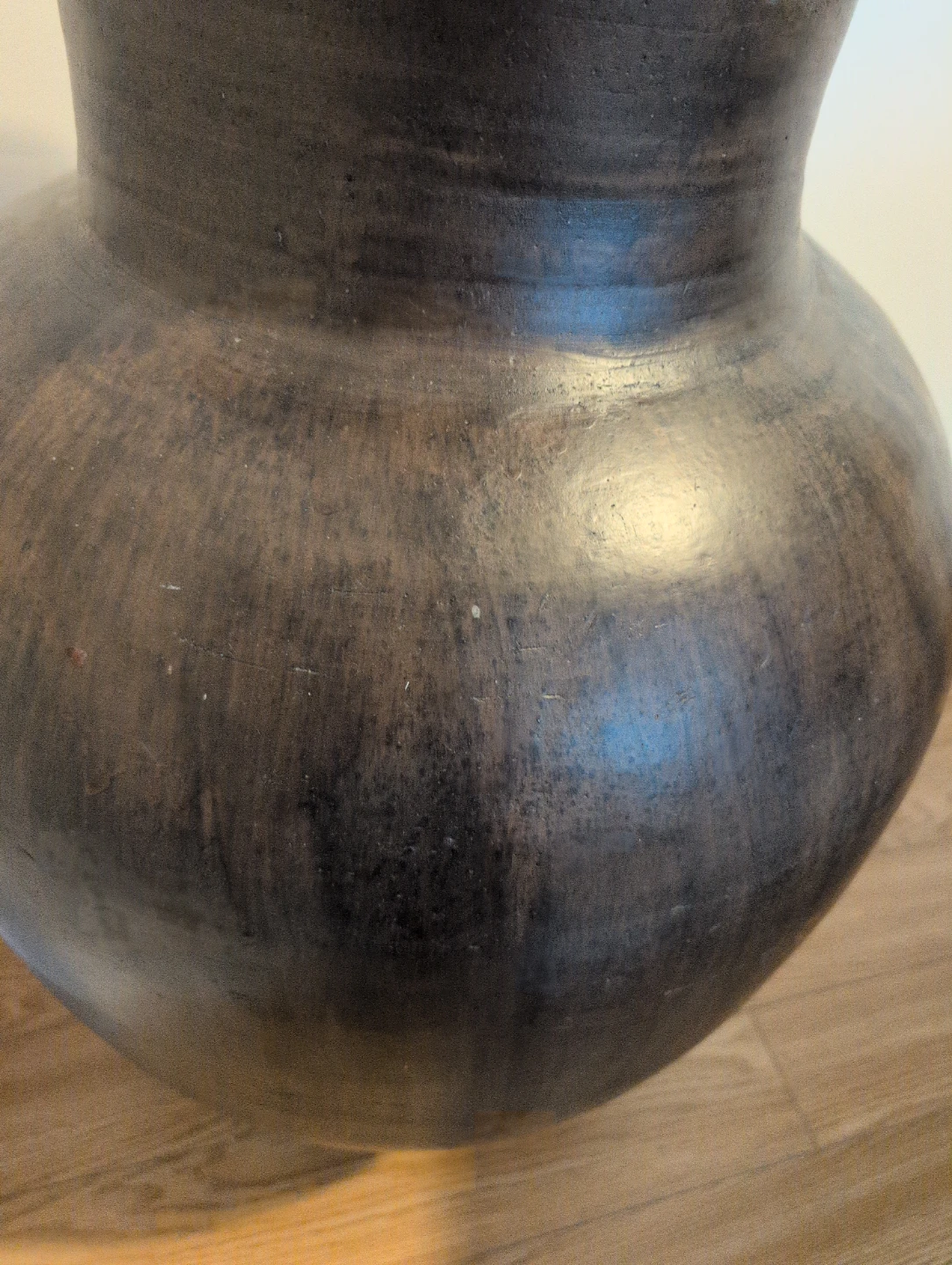 EXTRA Large Decorative Vase - 3' Tall - Excellent condition - photo 3