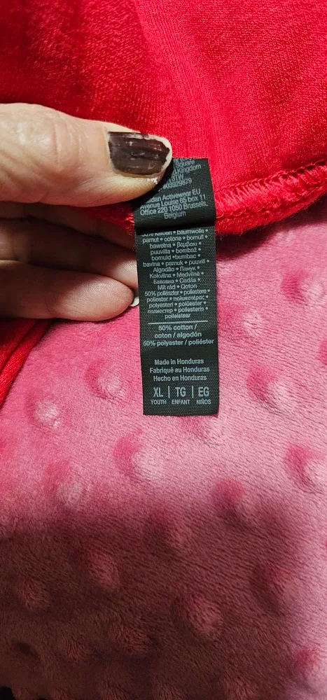 Gildan Youth XL Red Hoodie image indicator(6)