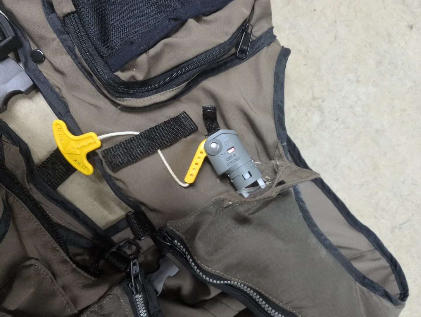 Hodgman Life Jacket - Size Small/Medium image indicator(2)