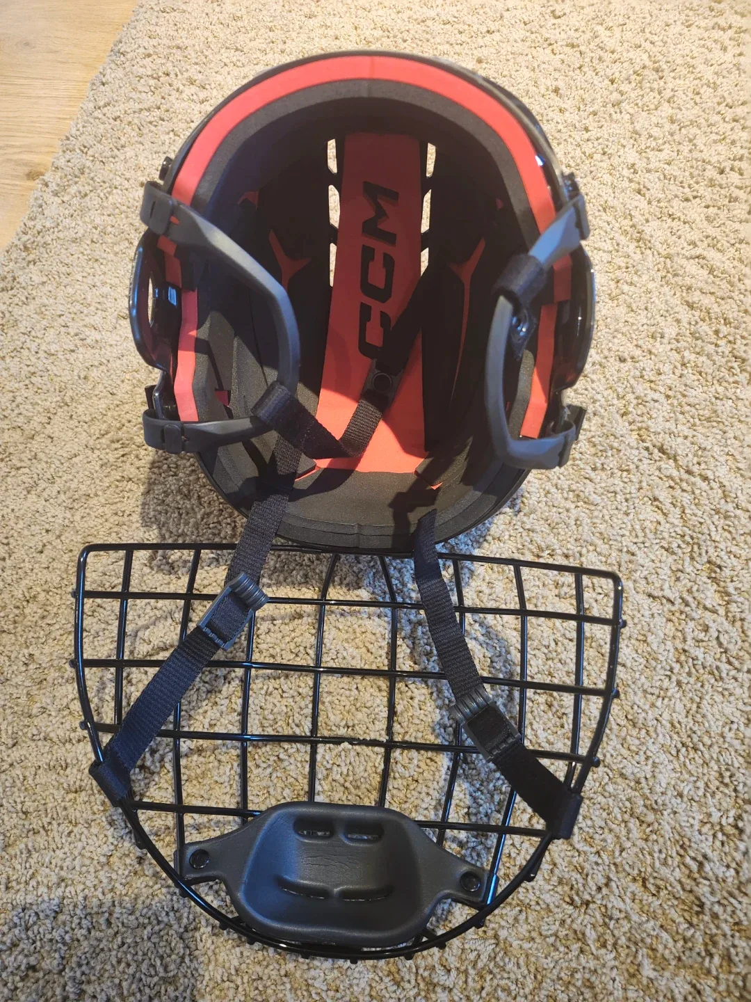 CCM Hockey Helmet with Cage image indicator(2)