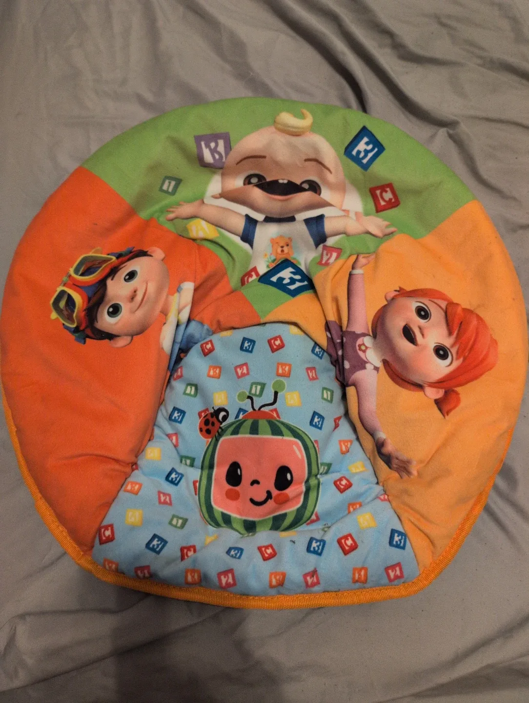 CoComelon Kids Folding Chair image indicator(3)