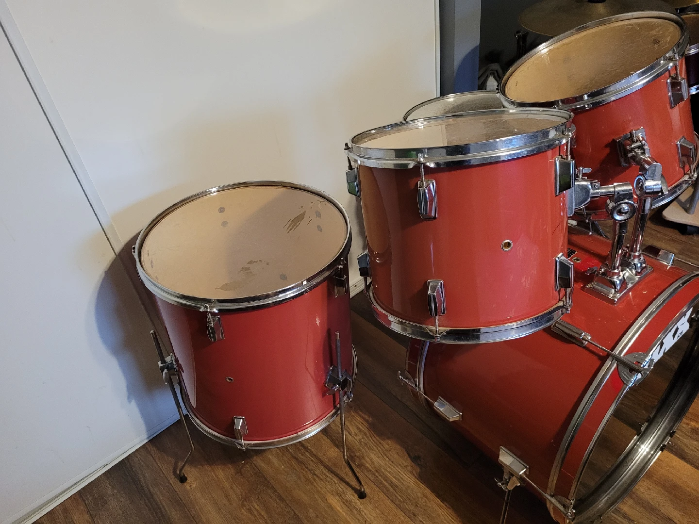Maxx CB 5-Piece Drum Set - Red - photo 4