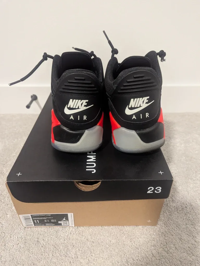 Jordan jumpman point lane