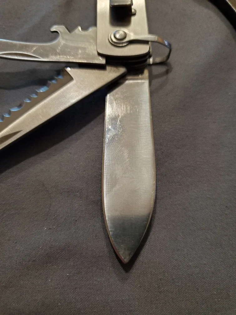 SOG Toolclip Multi-Tool image indicator(5)