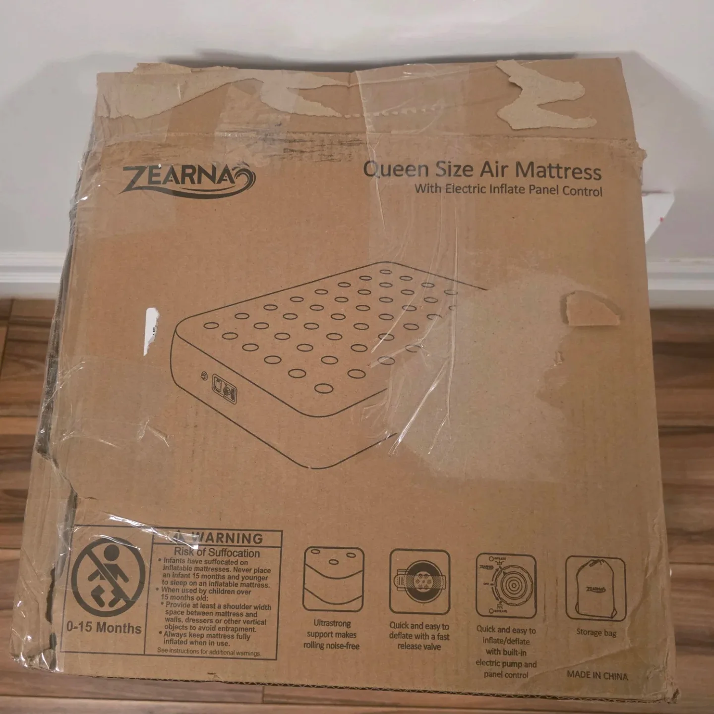 Zearna Queen Size Air Mattress - Like New! image indicator(2)