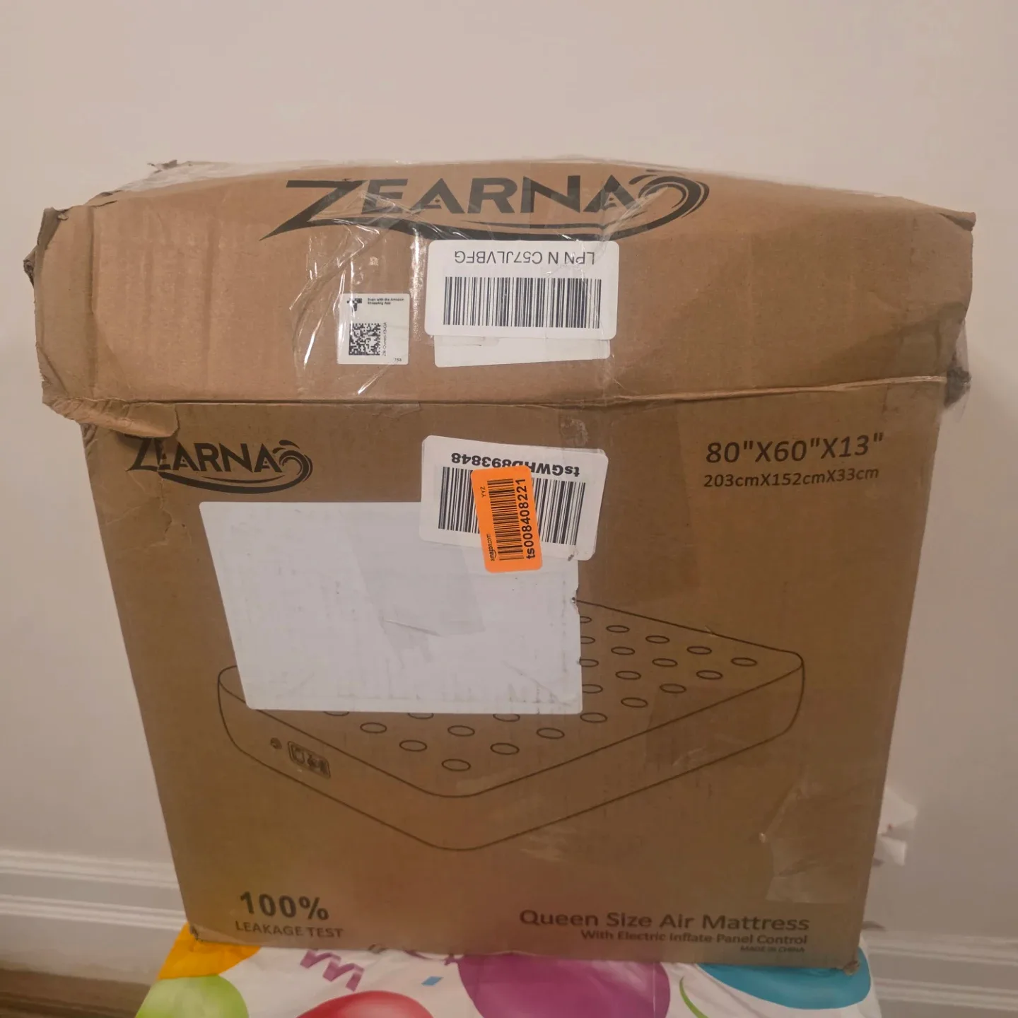 Zearna Queen Size Air Mattress - Like New! image indicator(3)