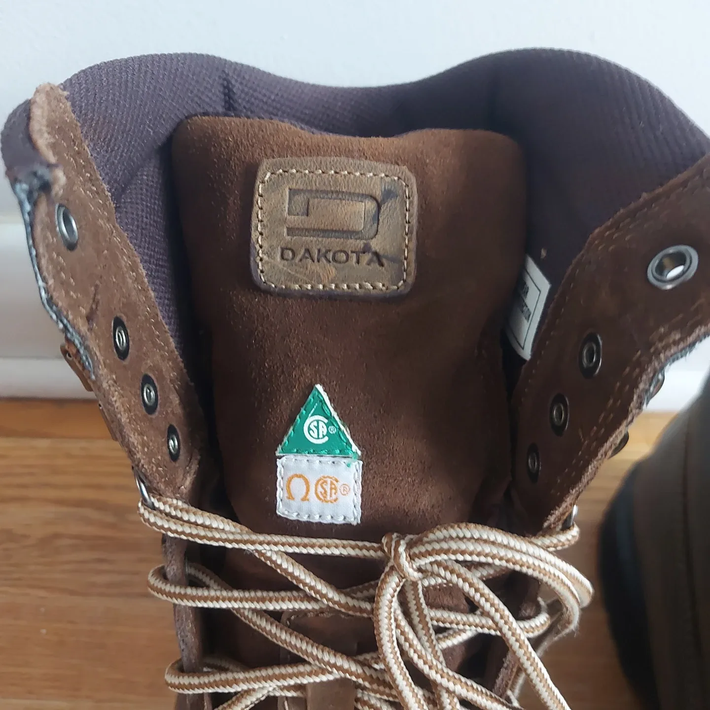 Like NEW - Dakota 529 T-Max Insulated Work Boots - Size 12 image indicator(5)