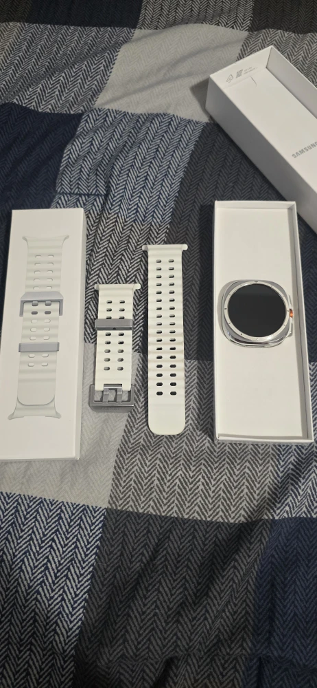 Samsung Galaxy Watch Ultra - New - photo 2