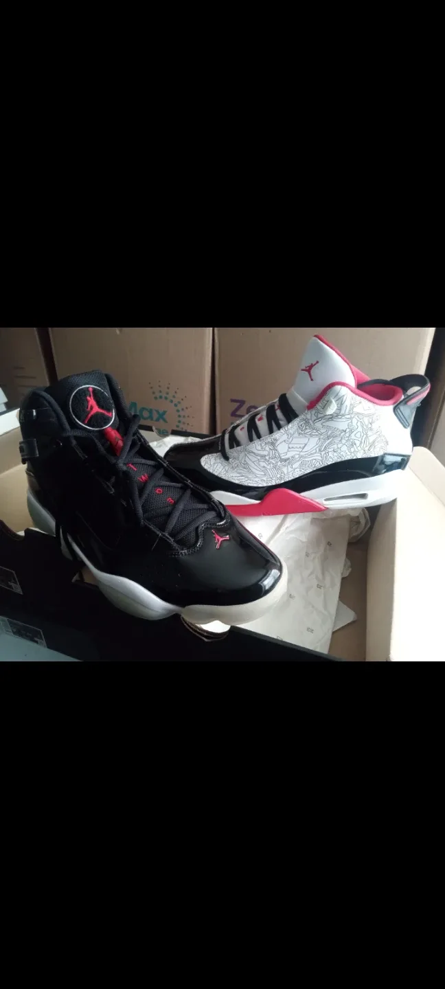 Jordan Sneakers, Different prices, ask image indicator(2)