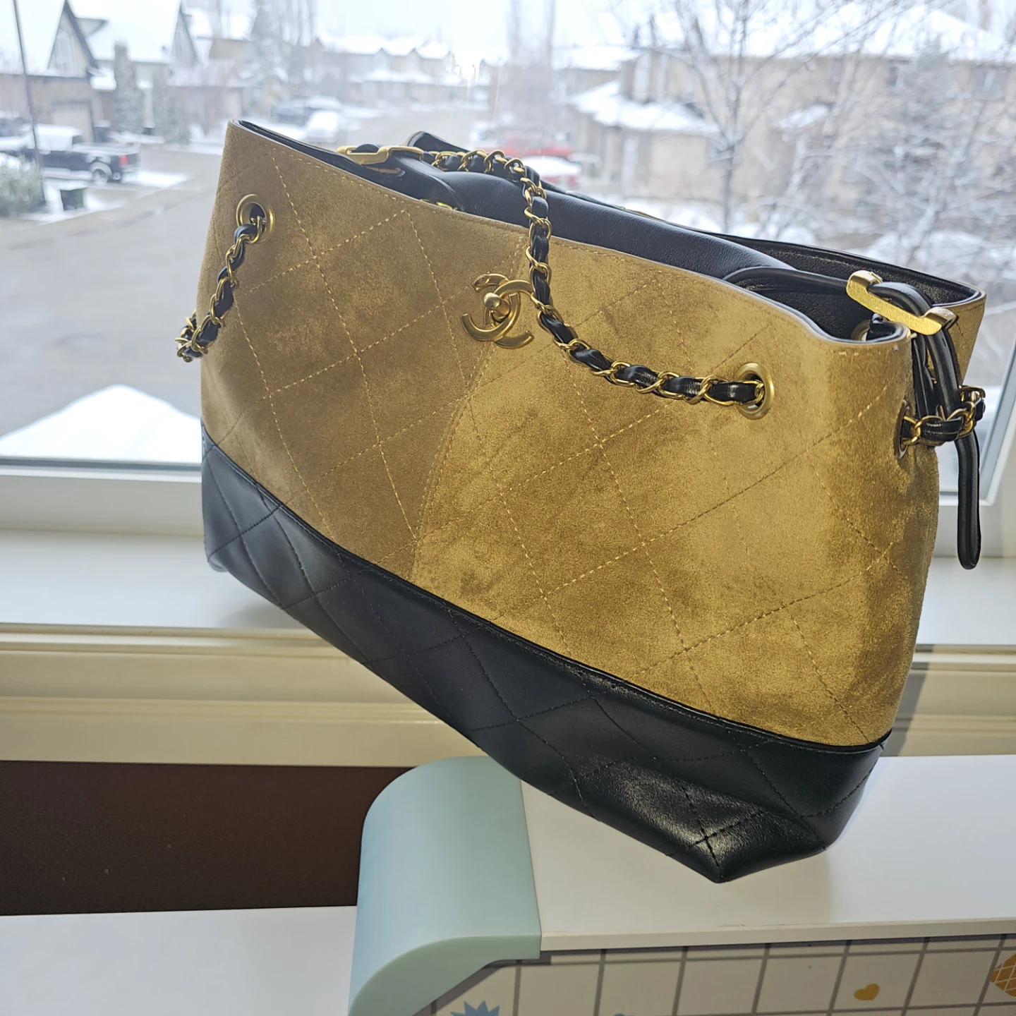 Chanel Suede & Leather Bucket Bag - photo 2