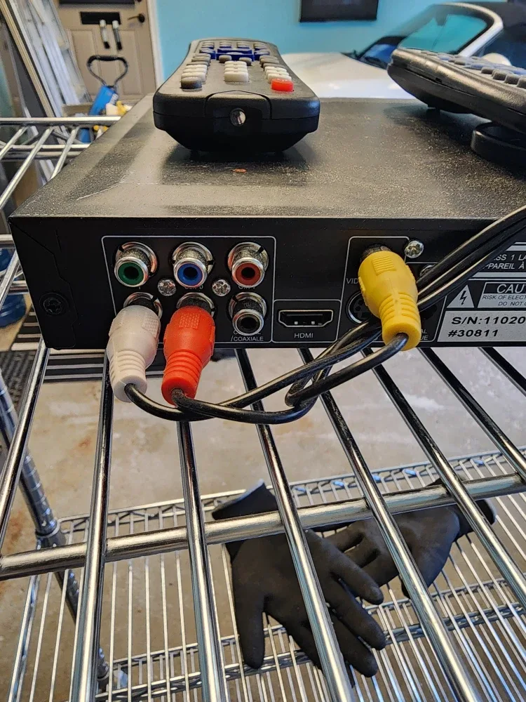 Digitron DV-029 DVD Player with Remotes image indicator(3)