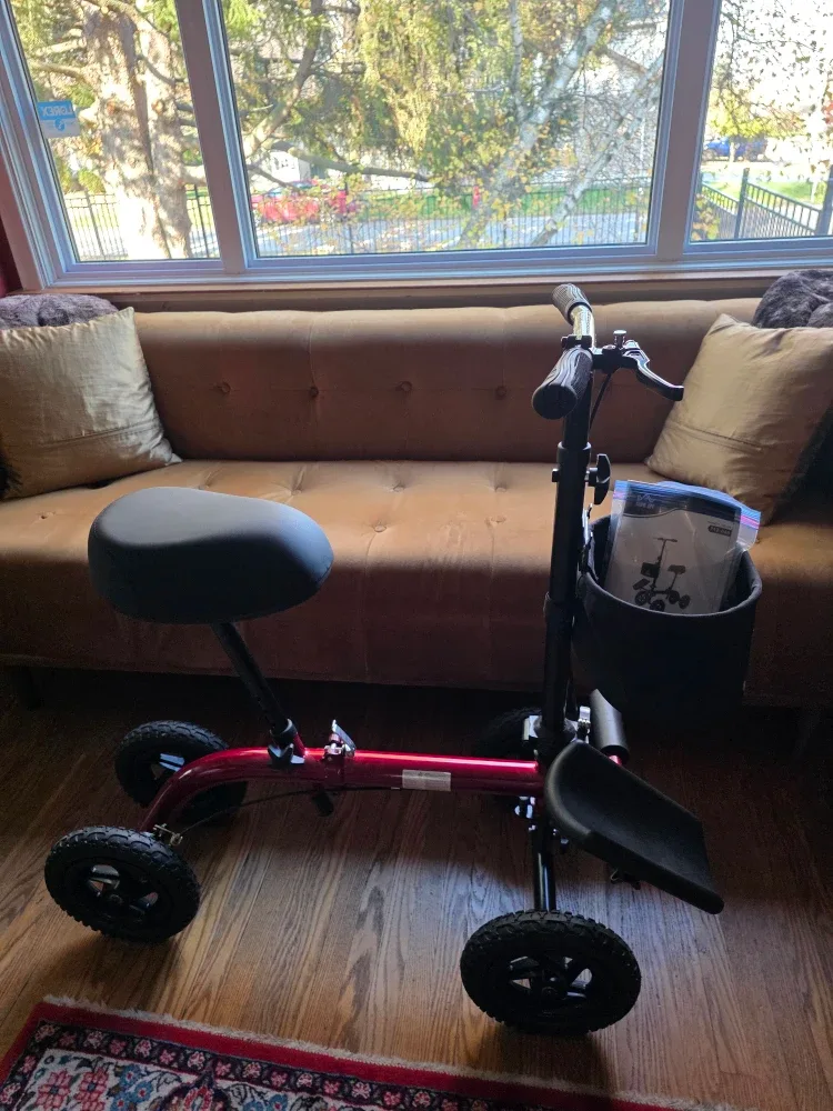 Homecraft Knee Walker