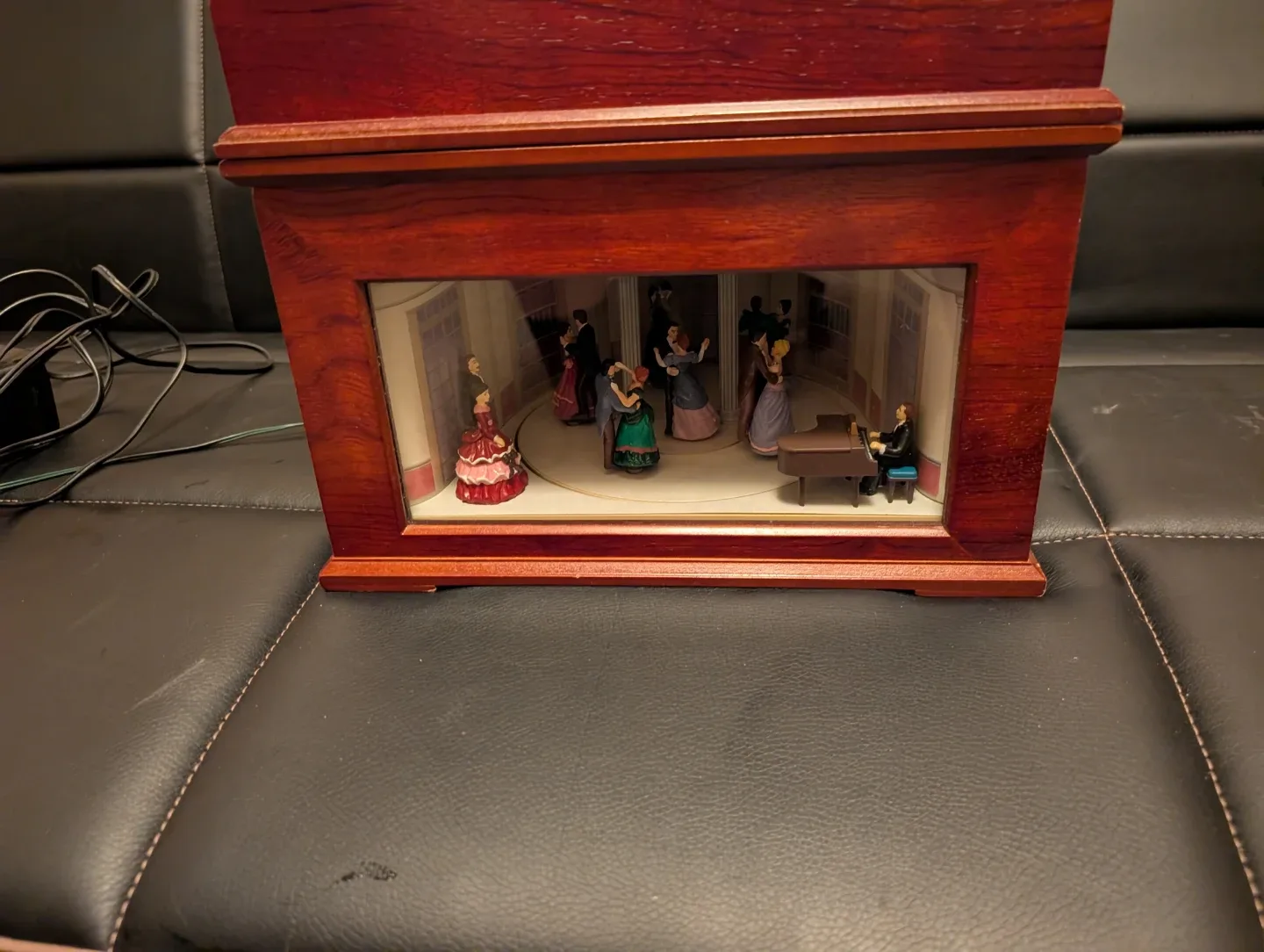 Two vintage light up music boxes plays lots of songs image indicator(3)