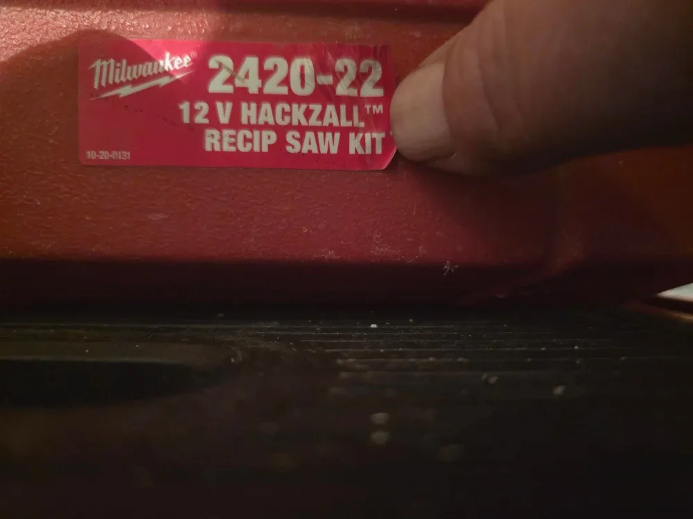 Milwaukee 2420-22 12V Hackzall Recip Saw Kit Case image indicator(2)