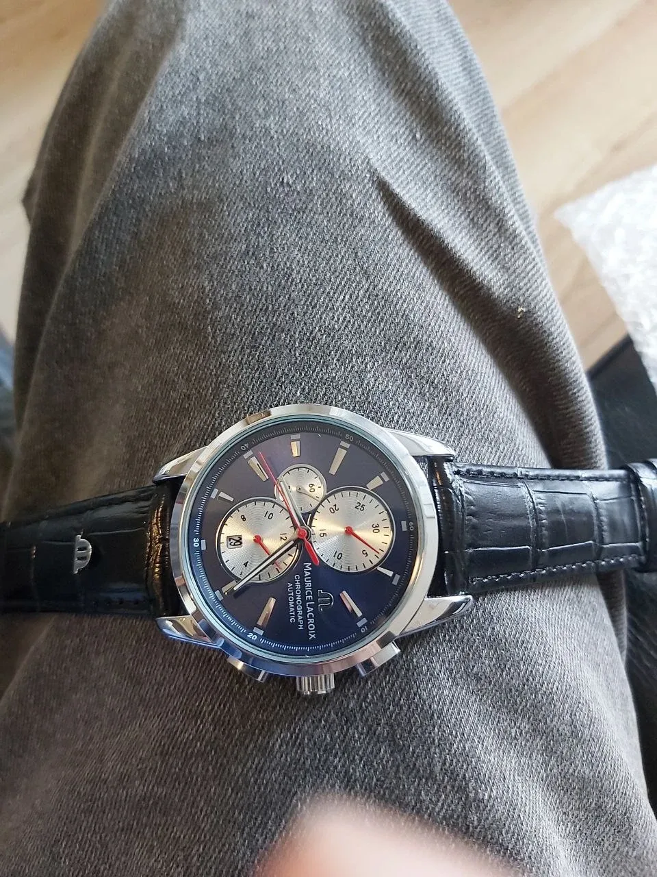 Maurice Lacroix Chronograph Automatic Watch image indicator(2)