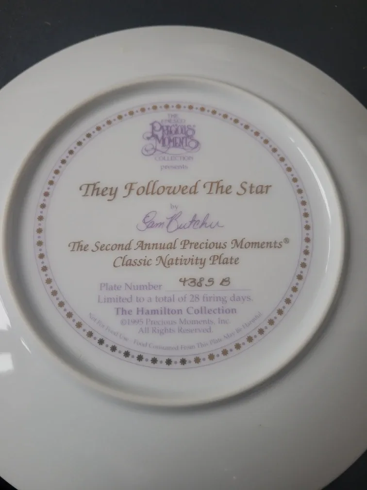 Precious Moments "They Followed The Star" Plate image indicator(5)