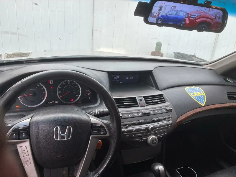 Honda Accord Silver Sedan - 114358 Miles image indicator(6)