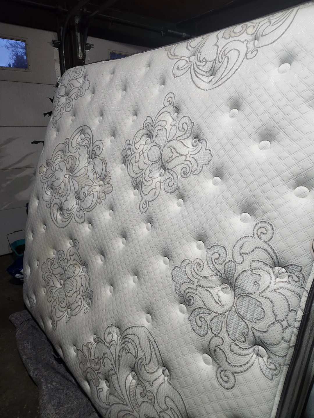 Beautyrest Symphony Mattress - King Size