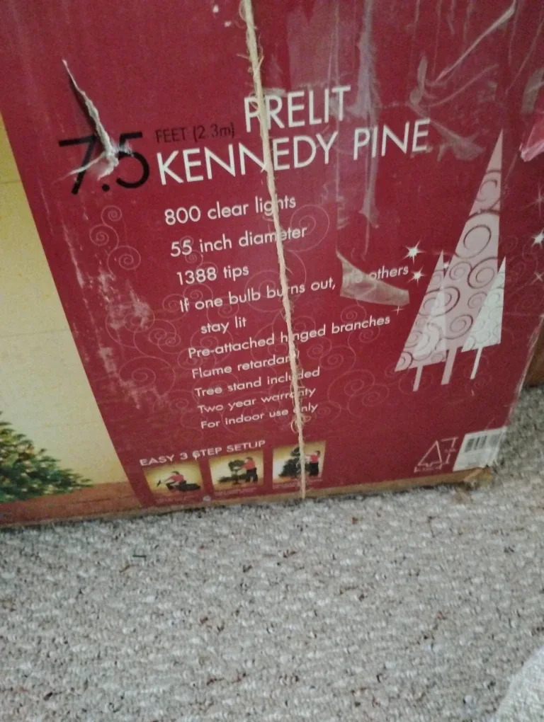 7.5ft Pre-Lit Kennedy Pine Christmas Tree