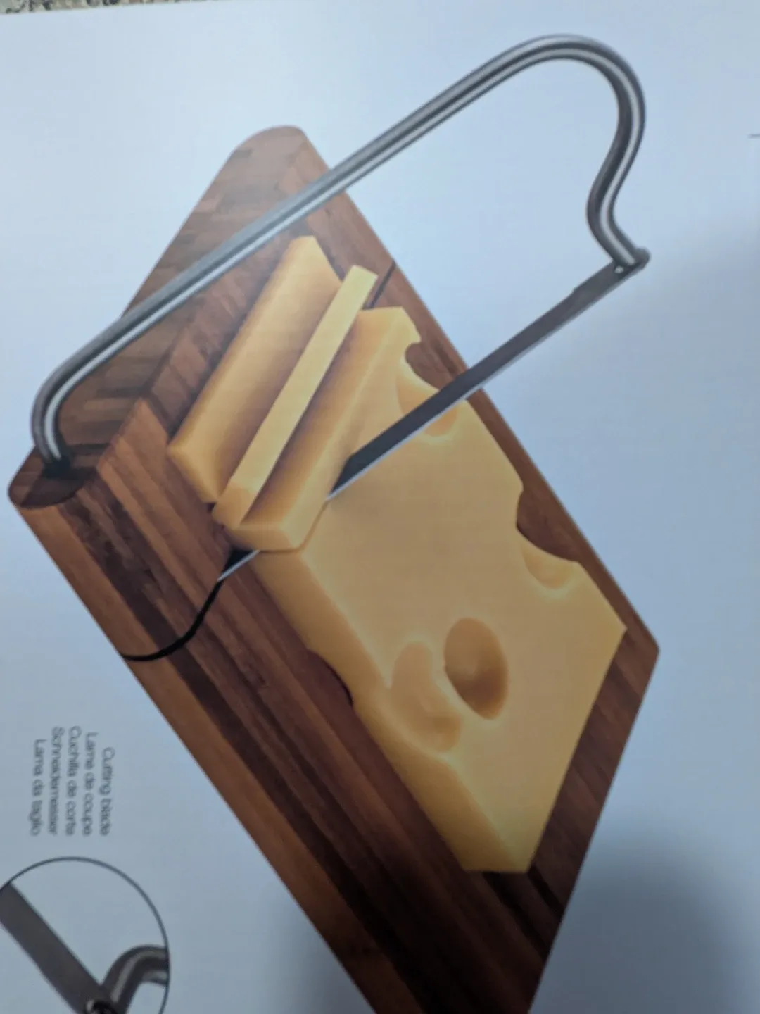 Swissmar Bamboo Cheese Slicer image indicator(5)