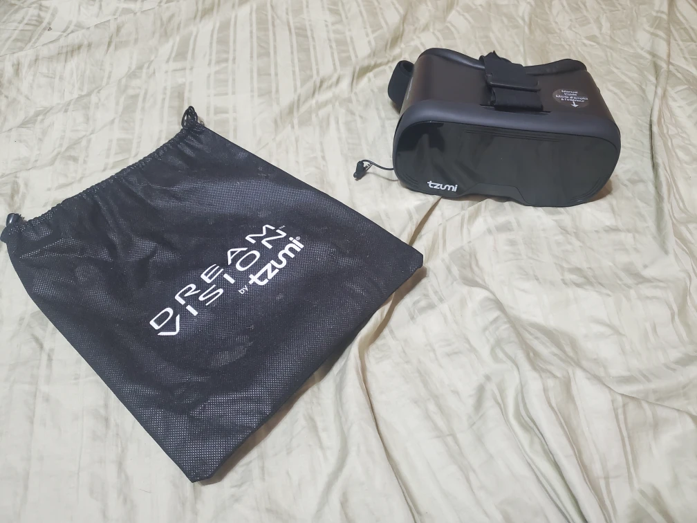 Tzumi Dream Vision VR Headset