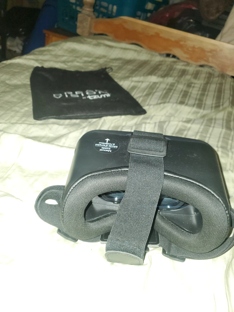 Tzumi Dream Vision VR Headset - photo 2