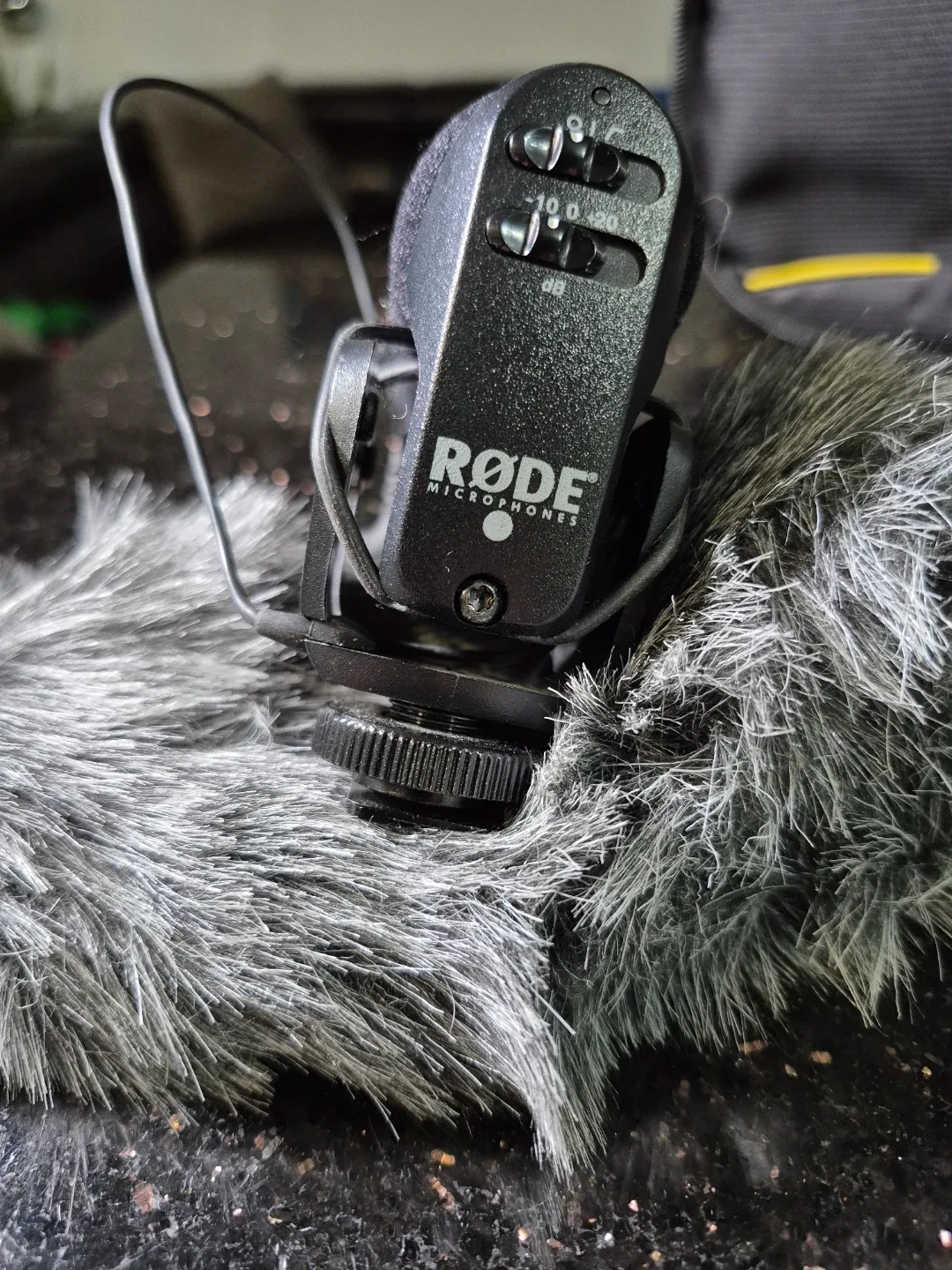 Rode VideoMic Pro Compact Shotgun Microphone image indicator(4)