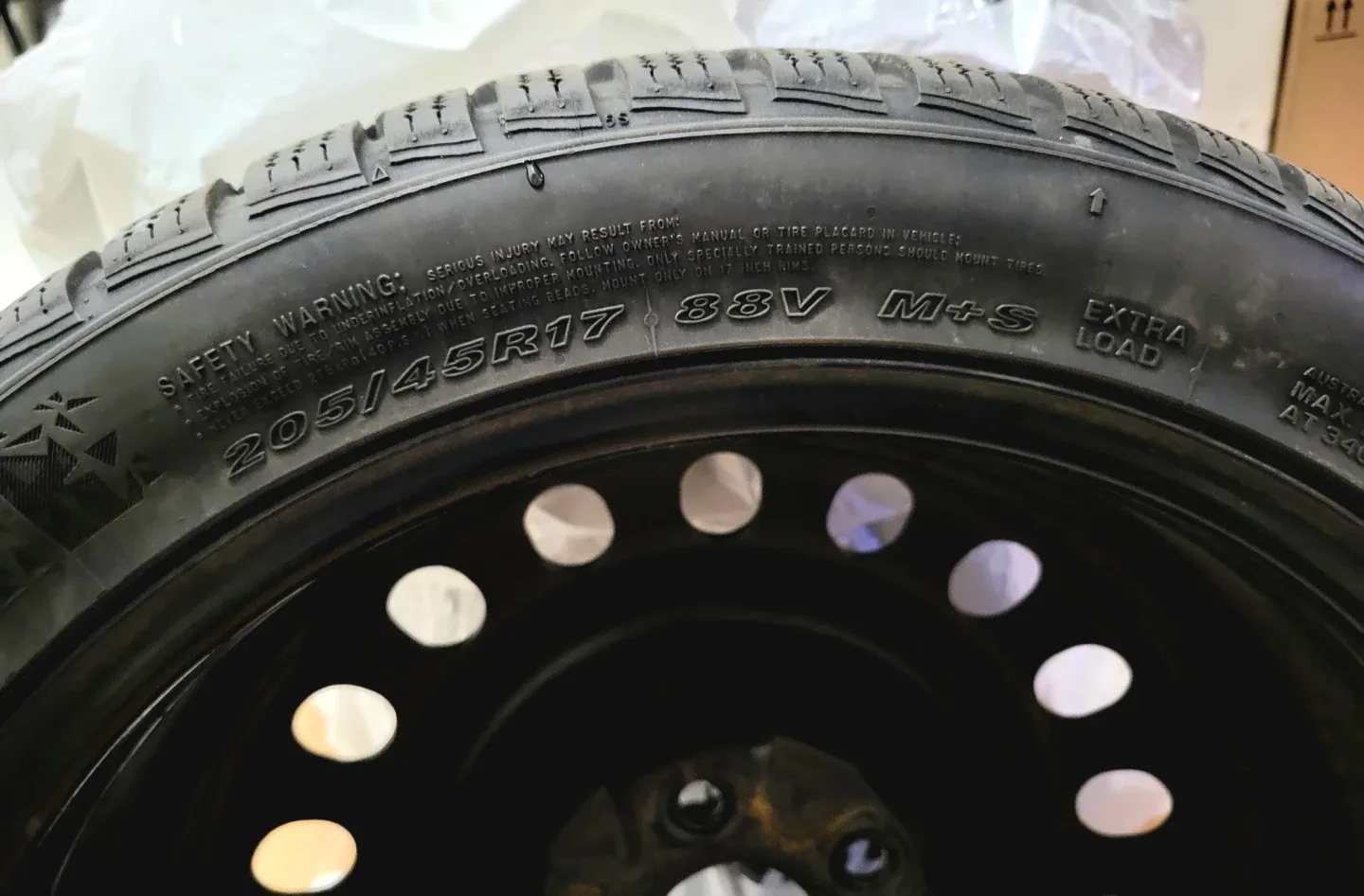 4 Winter Tires On Rims - Nexen WinGuard Sport 2 205/45R17 Tire image indicator(4)