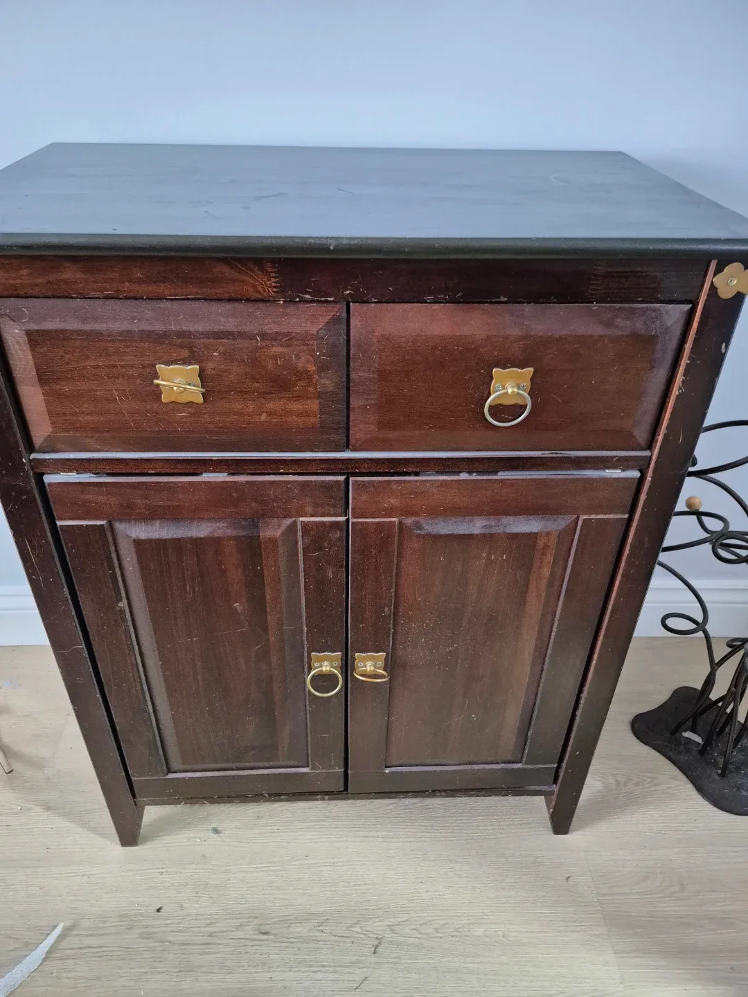 Dark Wood Coffee Table & Side Tables Set image indicator(4)