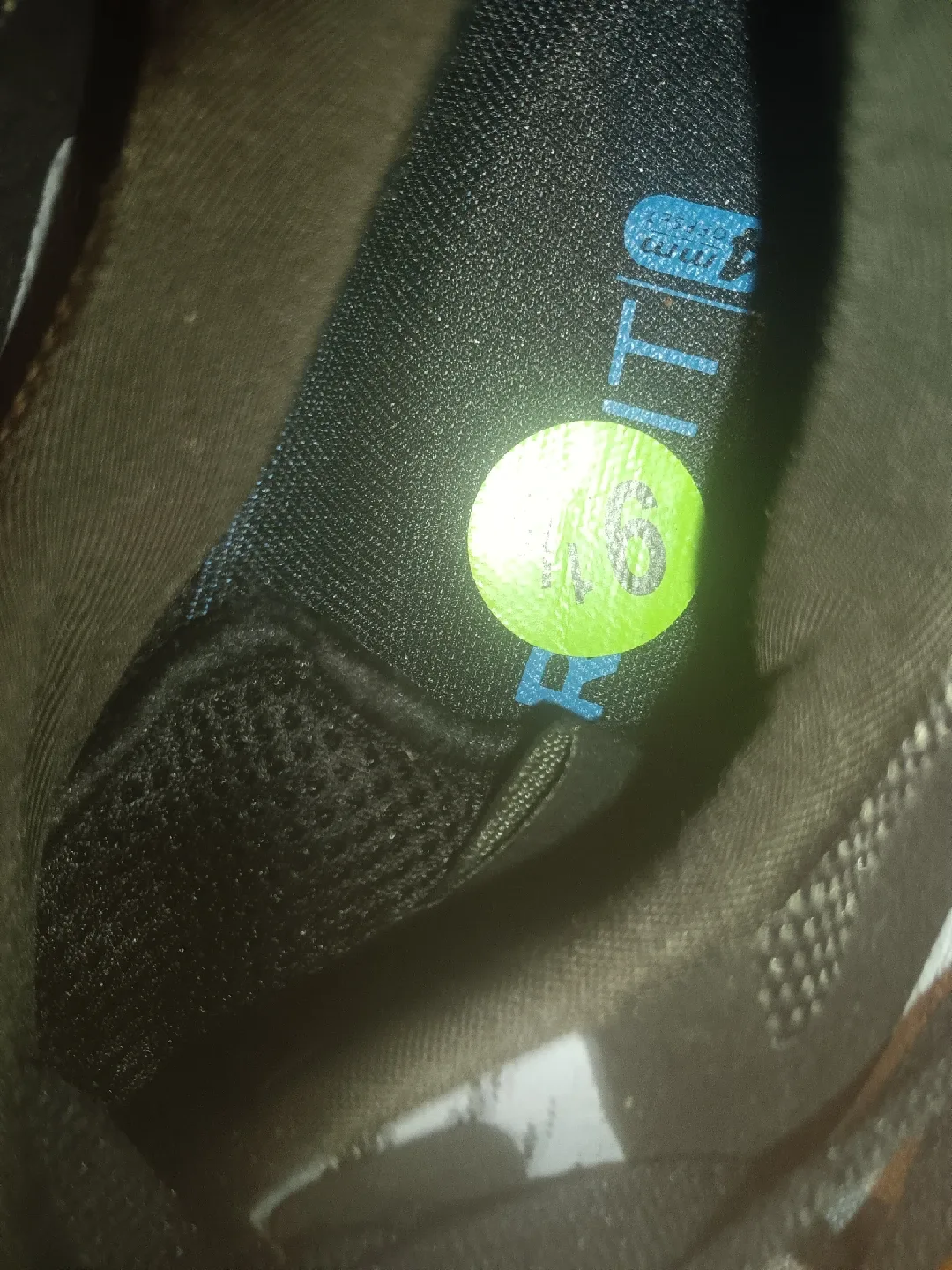 Saucony Axon Running Shoes image indicator(2)