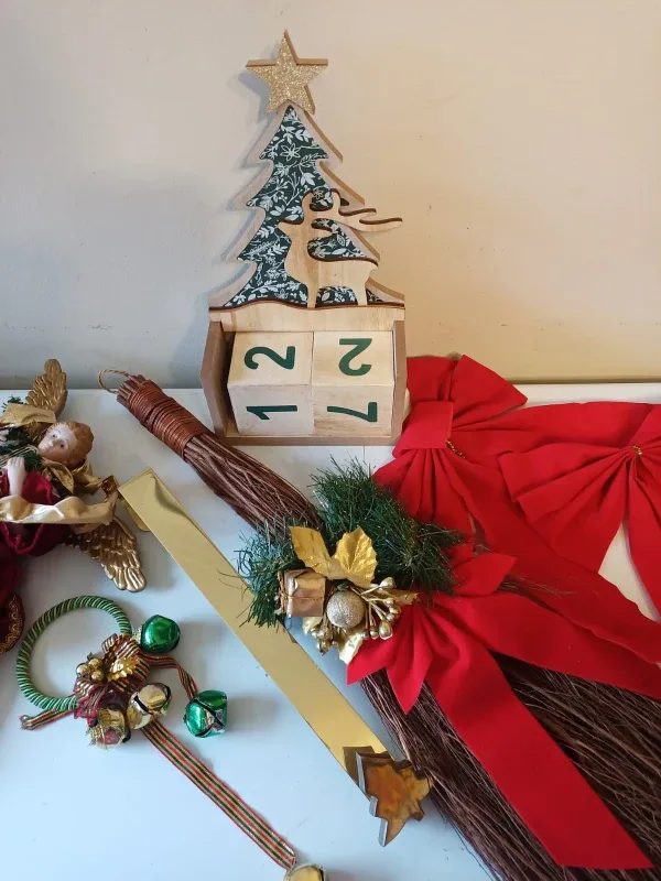 Seasonal Lot (4) image indicator(3)