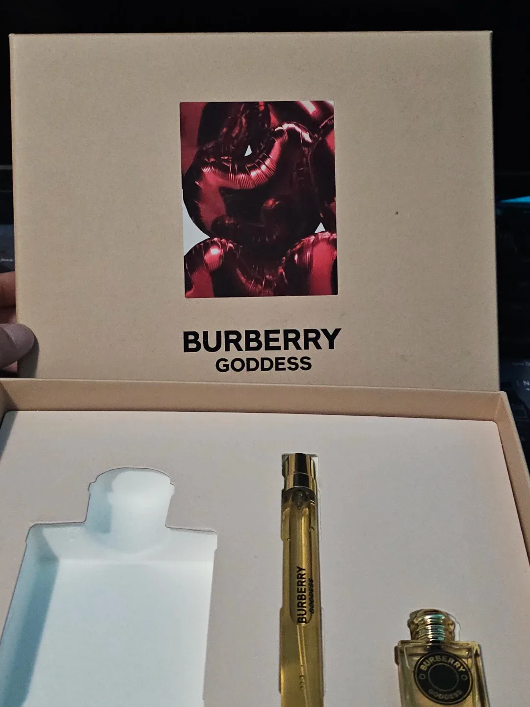 Burberry Goddess Eau de Parfum - Travel size image indicator(6)