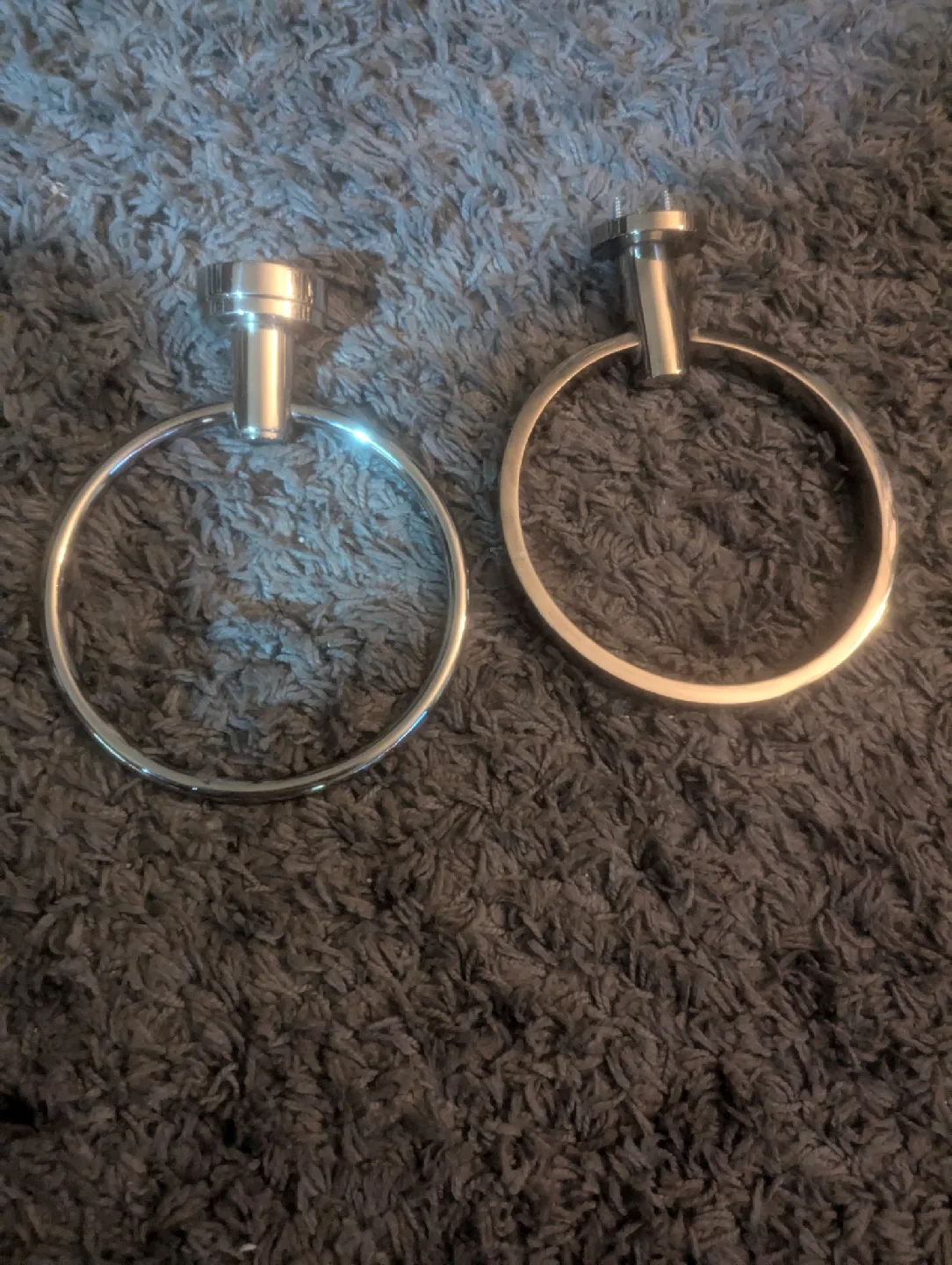Towel Ring Holder - Silver Tone thumbnail